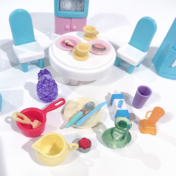 Kitchen Set for Dollhouse - Picture 2 of 14